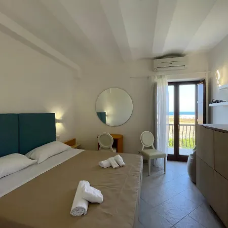 Mare Nostrum Hotel 4*